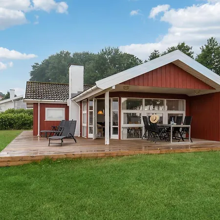 Nyaraló Three-bedroom In *