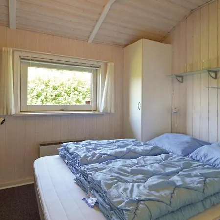 Holiday home Awesome Home In Sjolund With Sauna